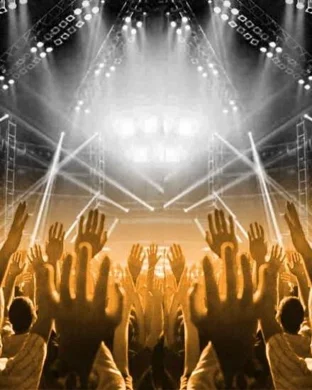 Live concert by Denitia