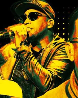 Live concert by Mike Love and The Full Circle