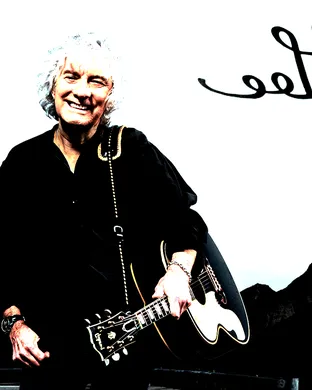 Albert Lee
