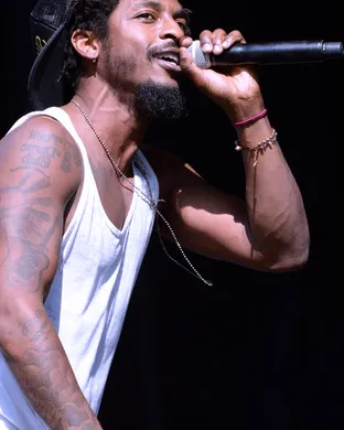 Shwayze